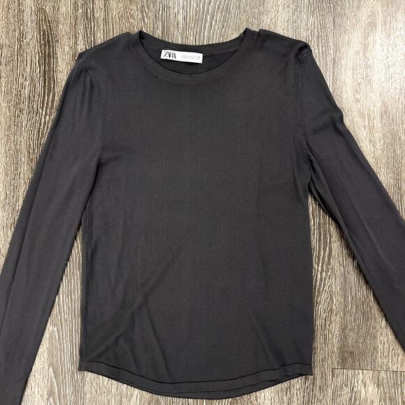 EUC Zara Charcoal Long Sleeve Crewneck Knit Top Sz Large Fitted Minimal Layering - Picture 14 of 16
